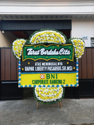 Papan Bunga Duka di Denpasar Barat