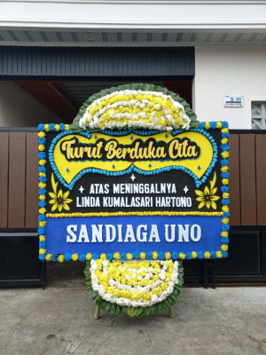 Papan Bunga Duka di Denpasar Barat