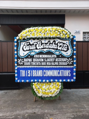 Papan Bunga Duka di Denpasar Barat